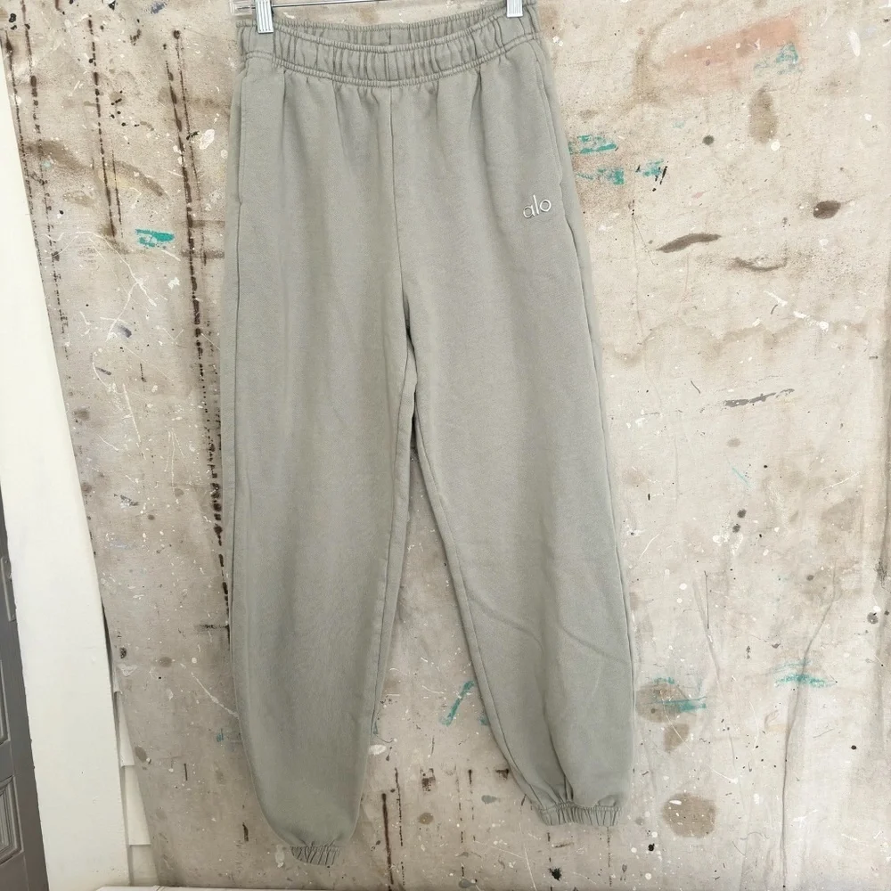 ALO Yoga excellent no